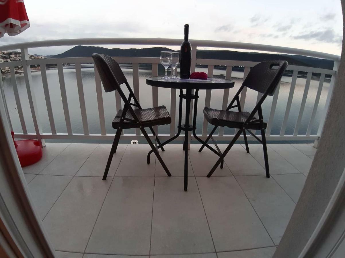 Apartments Leza Неум Екстер'єр фото